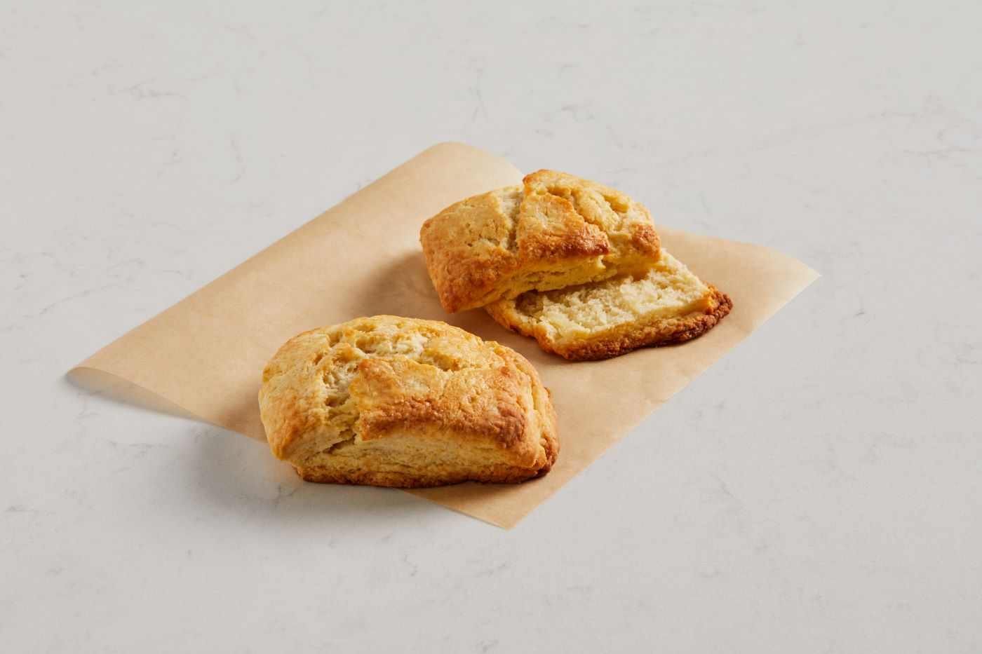 Denser, oily tasting shortcake made with margarine