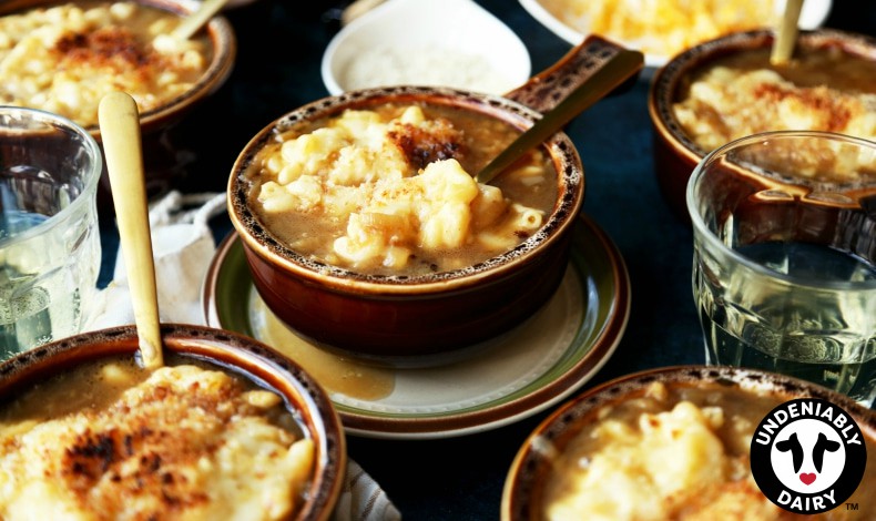 French Onion Mac & Cheese Soup