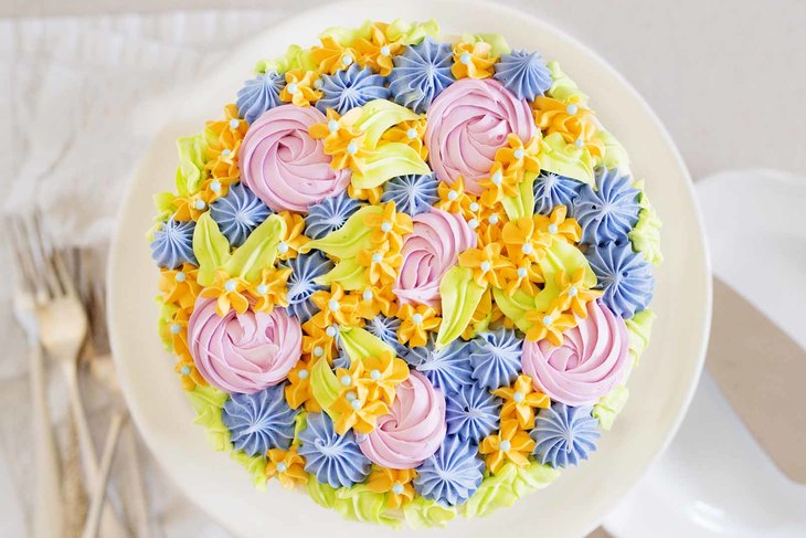 Vegan Red Velvet Cake with Lemon Buttercream Frosting – On The Flip Side…  Baking