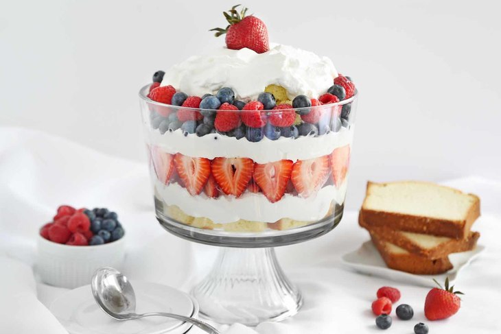 24 Best Trifle Recipes - Insanely Good