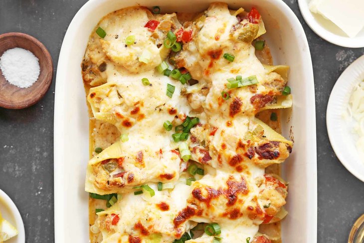 Seafood shop stuffed shells