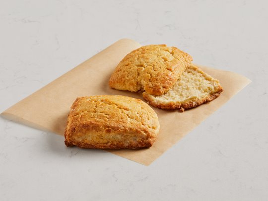 flat, crumbly and dry shortcake made with coconut oil